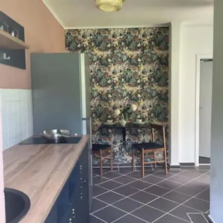 Charmante In Schoener Lage * Lübz